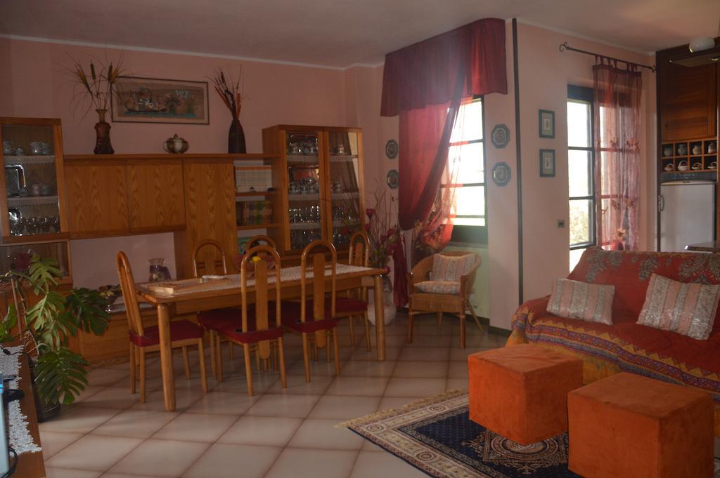 B&B Fra E Fe อาร์บอเรีย ภายนอก รูปภาพ